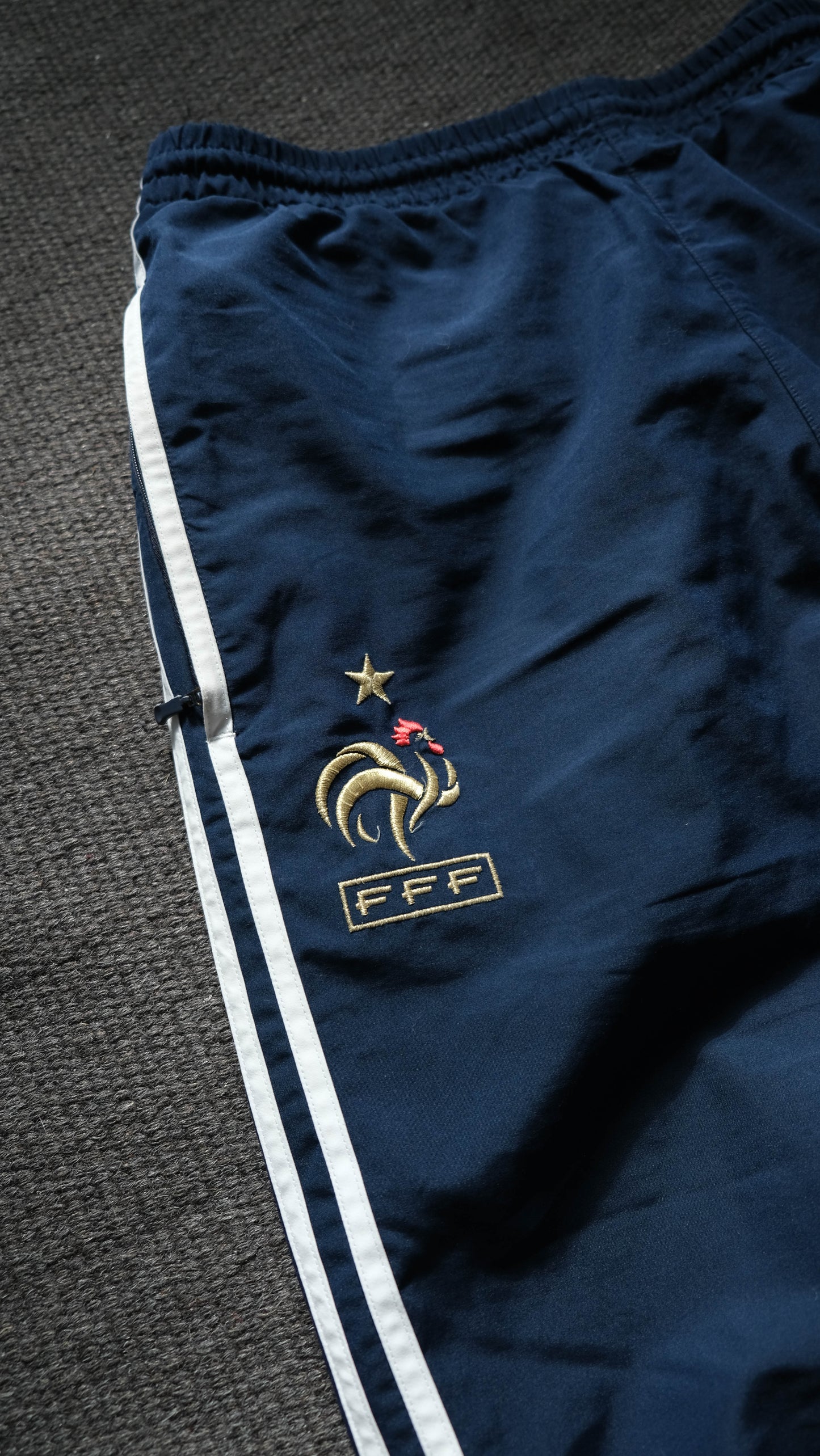 France Trackpants (M-L)