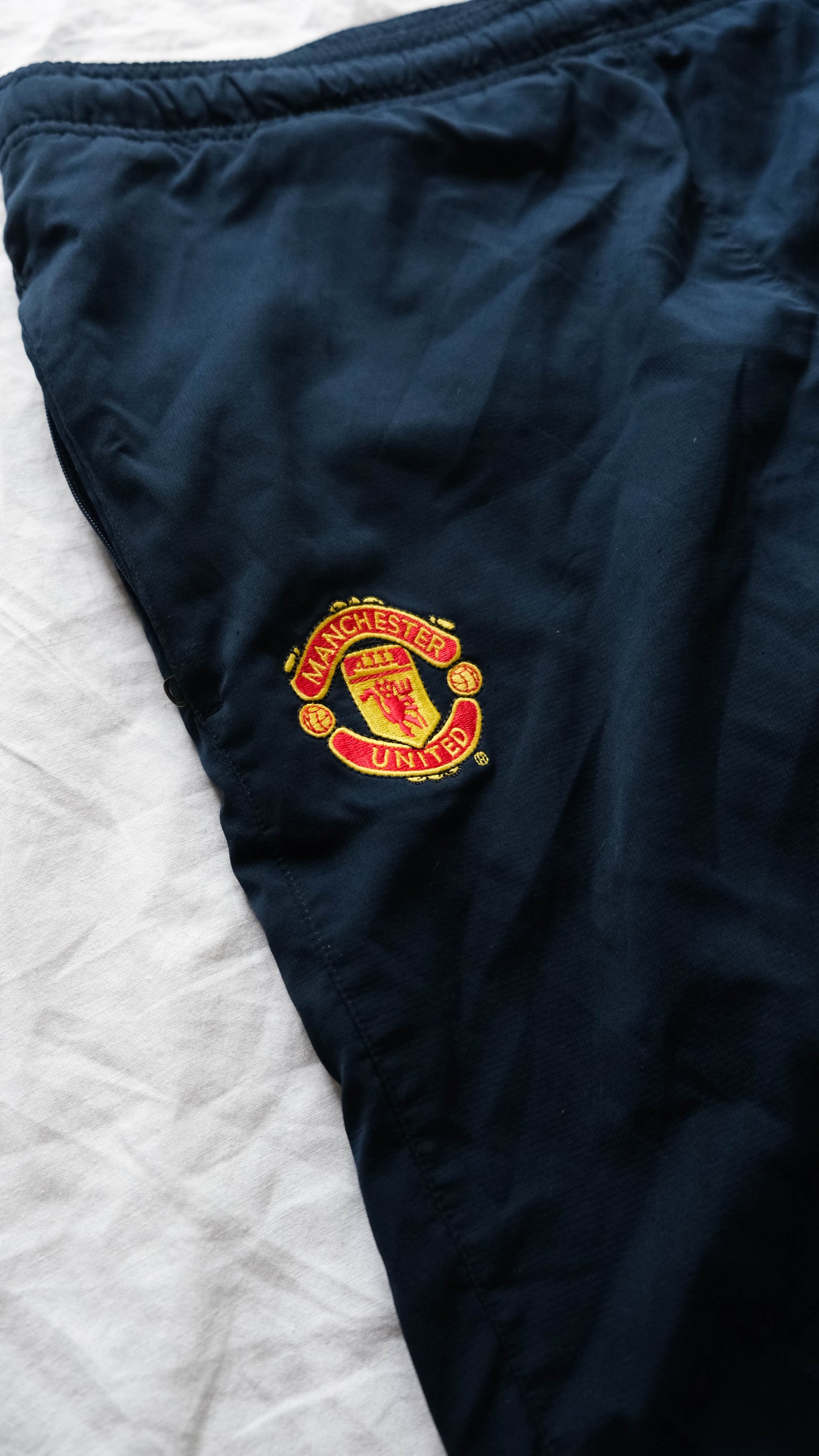 Manchester United Trackpants (S-M)