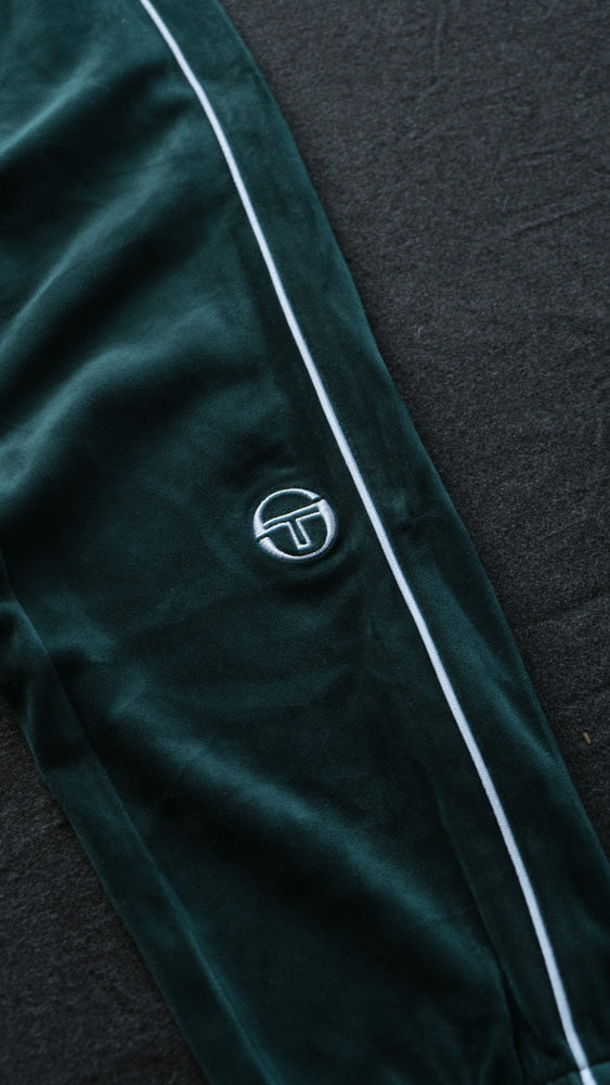 Sergio Tacchini Velour Jogger - brandnew (M)